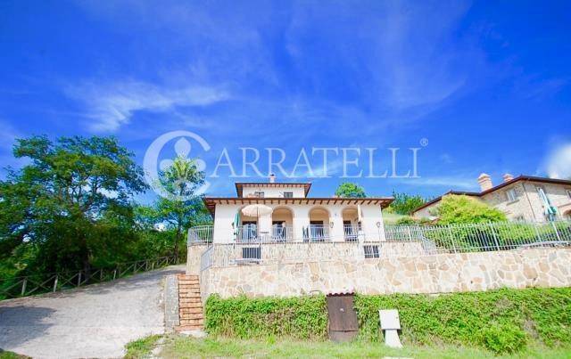 casa indipendente in vendita a Lisciano Niccone
