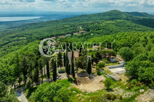 casa indipendente in vendita a Lisciano Niccone