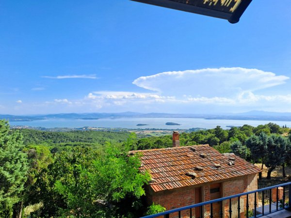 casa semindipendente in vendita a Lisciano Niccone in zona Gosparini