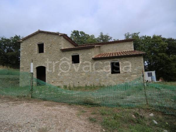 casa indipendente in vendita a Lisciano Niccone