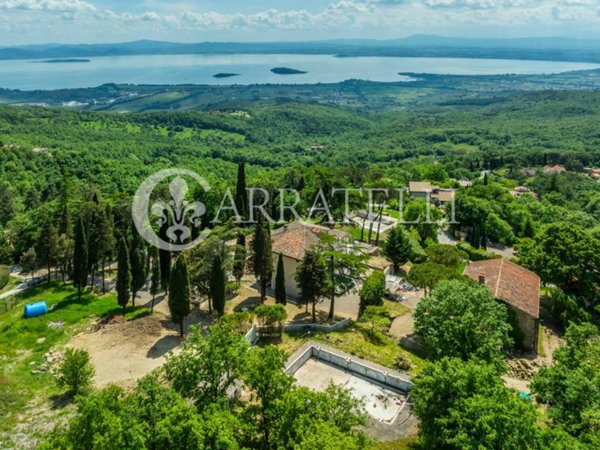 casa indipendente in vendita a Lisciano Niccone