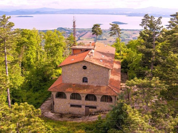 casa indipendente in vendita a Lisciano Niccone