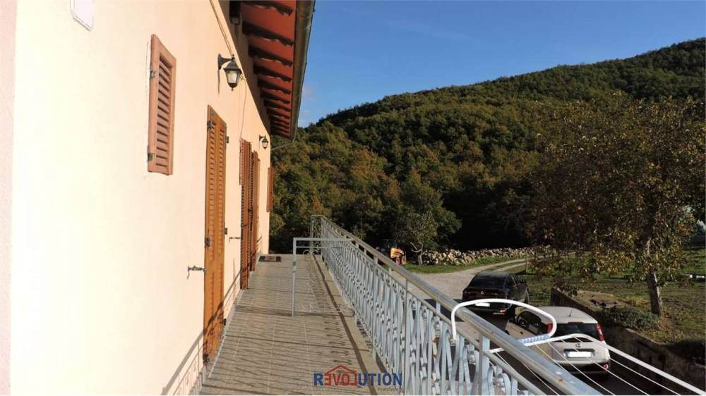 casa indipendente in vendita a Lisciano Niccone