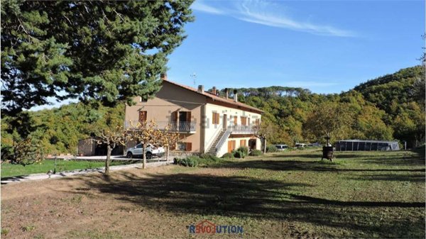 casale in vendita a Lisciano Niccone