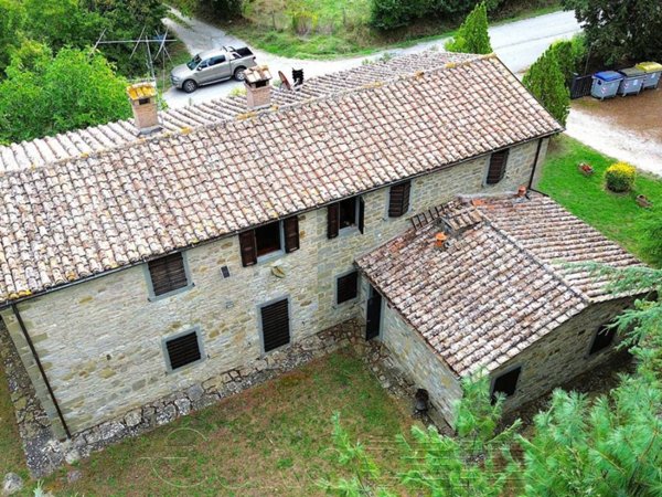 casa indipendente in vendita a Lisciano Niccone