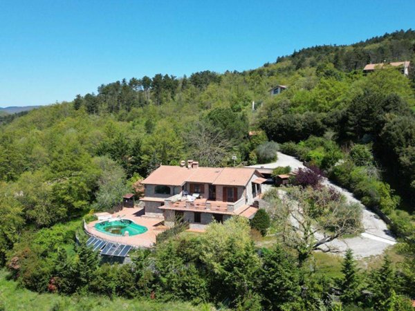 casa indipendente in vendita a Lisciano Niccone