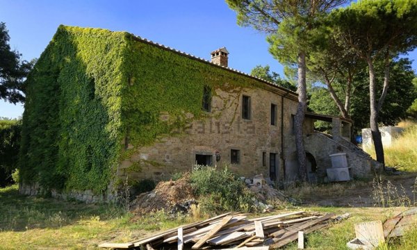 casale in vendita a Lisciano Niccone