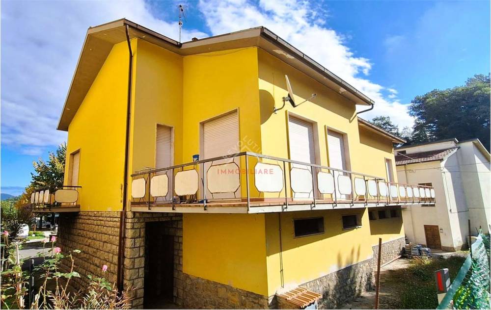 casa indipendente in vendita a Lisciano Niccone