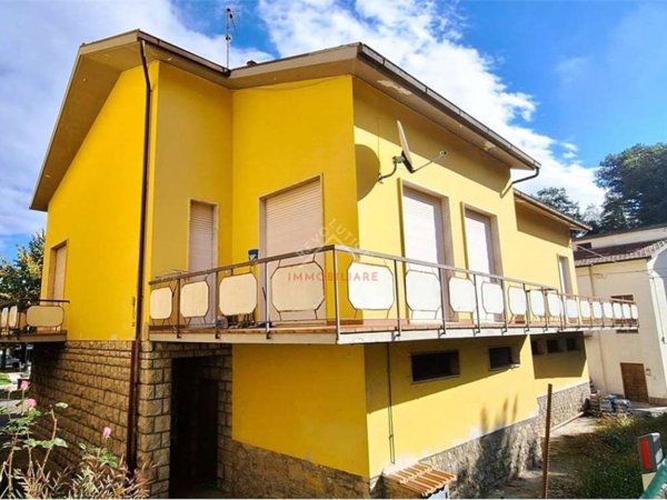 casa indipendente in vendita a Lisciano Niccone