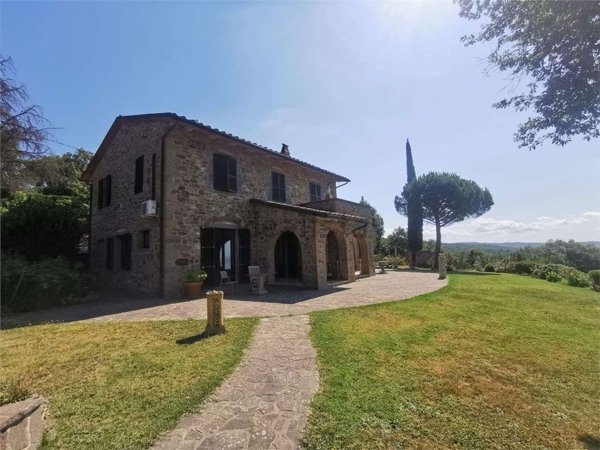 casa indipendente in vendita a Lisciano Niccone
