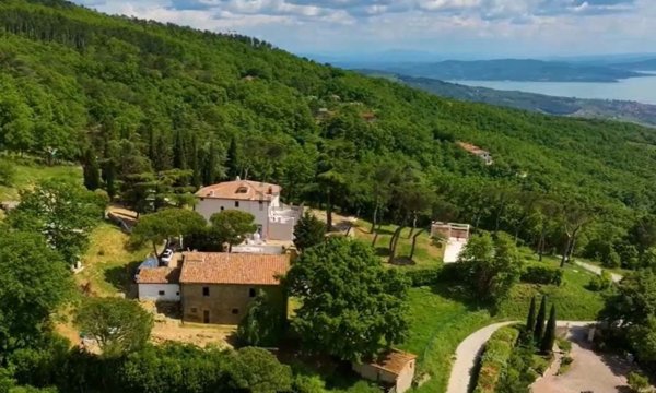 casa indipendente in vendita a Lisciano Niccone