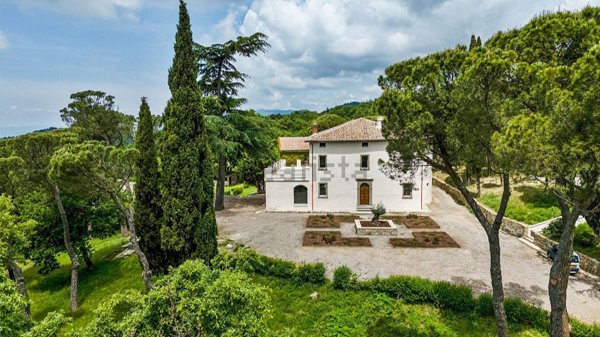 casa indipendente in vendita a Lisciano Niccone