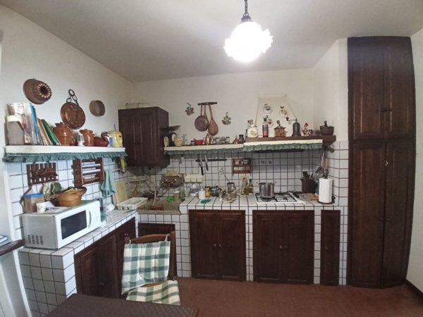 casa indipendente in vendita a Lisciano Niccone