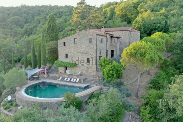 casa indipendente in vendita a Lisciano Niccone