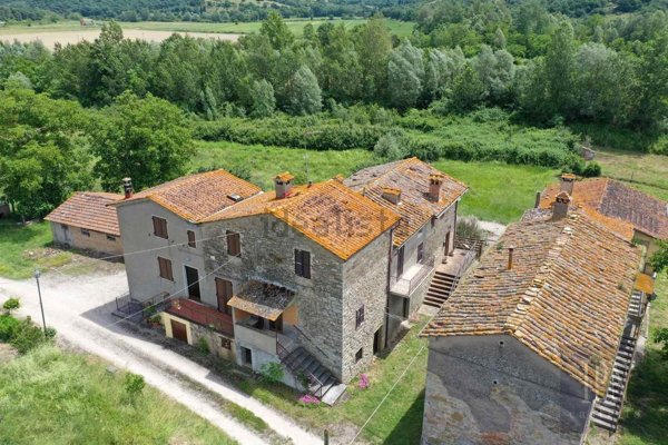 casa indipendente in vendita a Lisciano Niccone in zona Pian di Marte