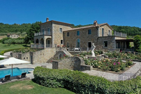casa indipendente in vendita a Lisciano Niccone