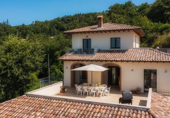 casa indipendente in vendita a Lisciano Niccone