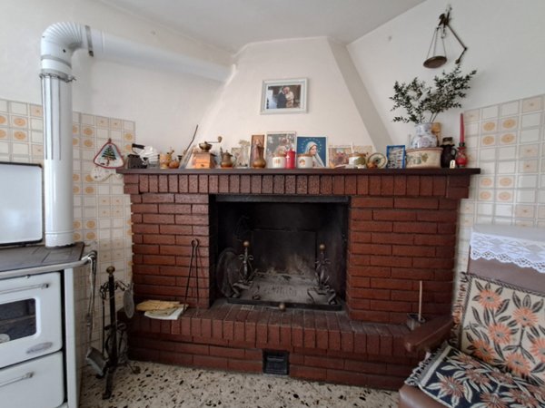 casa indipendente in vendita a Lisciano Niccone in zona Pian di Marte