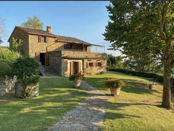 casa indipendente in vendita a Lisciano Niccone