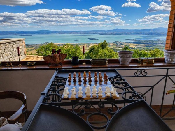 casa indipendente in vendita a Lisciano Niccone