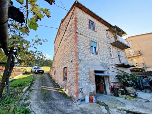 casa indipendente in vendita a Magione in zona San Savino