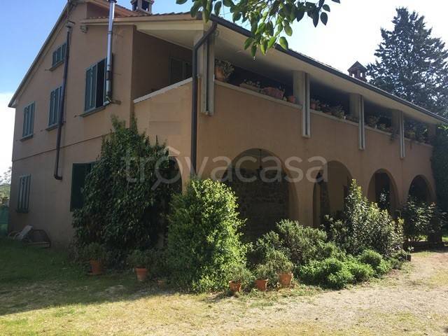 casa indipendente in vendita a Magione in zona Villa