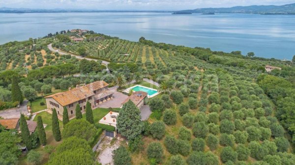 casa indipendente in vendita a Magione in zona San Feliciano