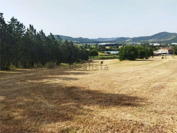 casa indipendente in vendita a Magione in zona Villa