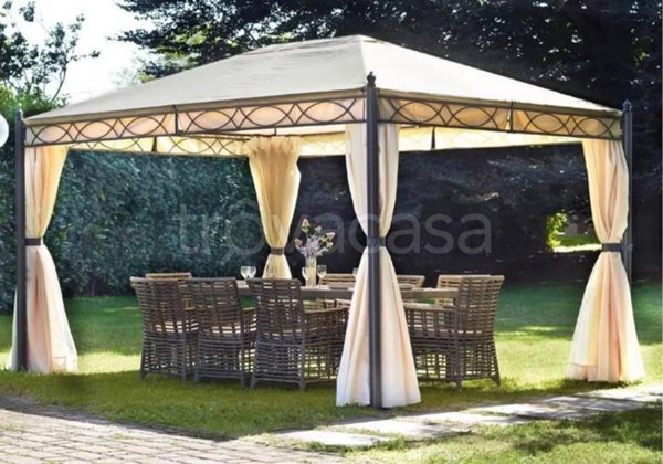 casa indipendente in vendita a Magione in zona Villa