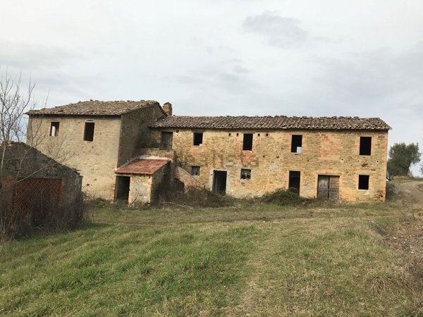 casa indipendente in vendita a Magione
