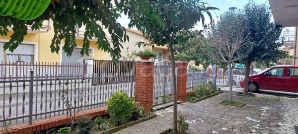 casa indipendente in vendita a Magione