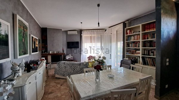 casa indipendente in vendita a Magione