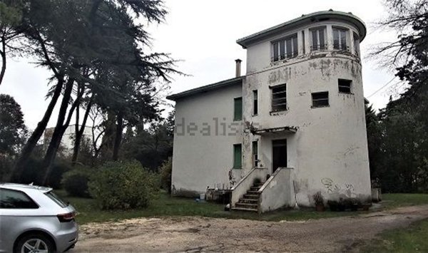 casa indipendente in vendita a Magione in zona Villa