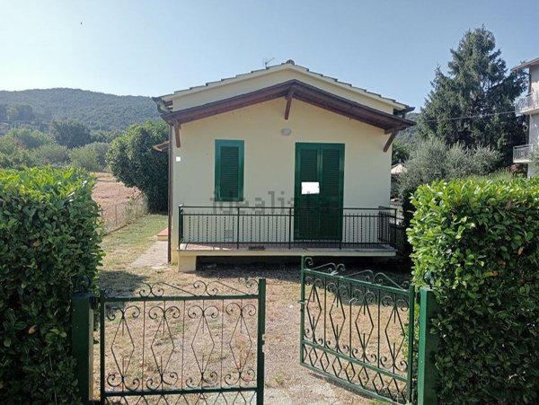 casa indipendente in vendita a Magione in zona Sant’Arcangelo