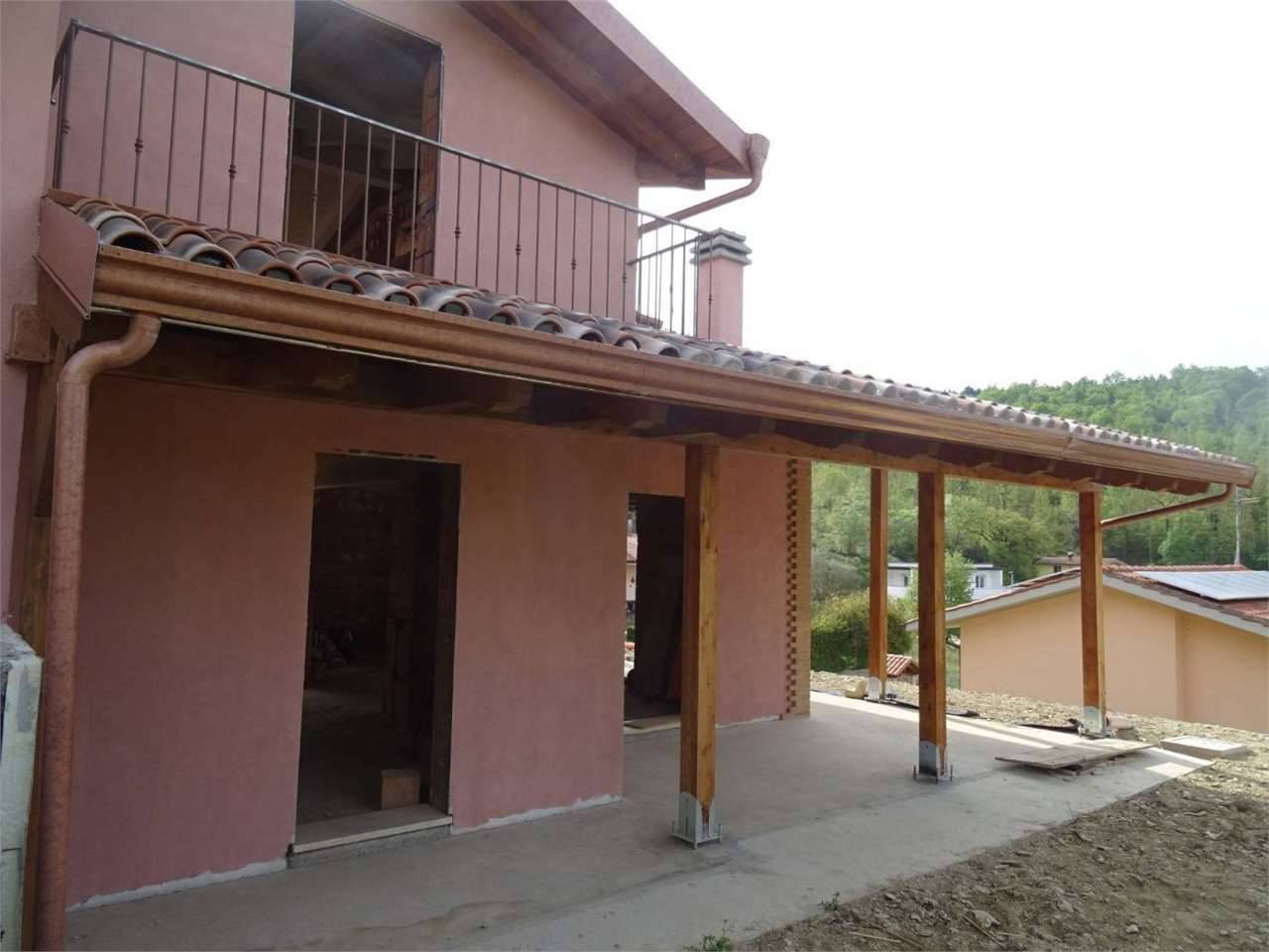 casa indipendente in vendita a Magione in zona Villa
