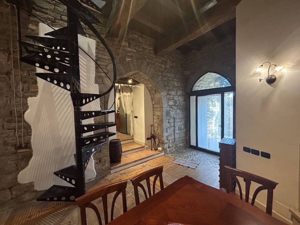 casa indipendente in vendita a Magione in zona Agello