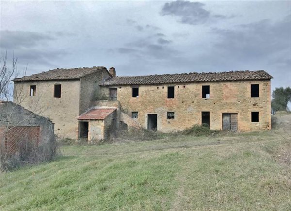 casa indipendente in vendita a Magione