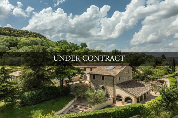 casa indipendente in vendita a Magione in zona Montesperello