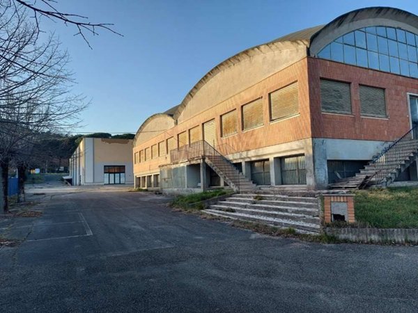 capannone in vendita a Magione
