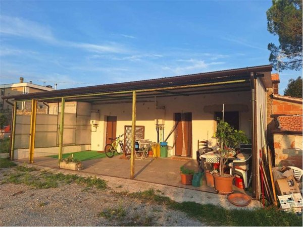 casa indipendente in vendita a Magione in zona Soccorso