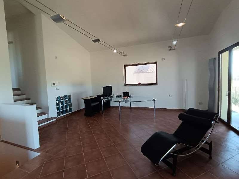 casa indipendente in vendita a Magione