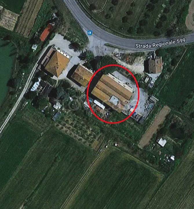 negozio in vendita a Magione in zona San Savino
