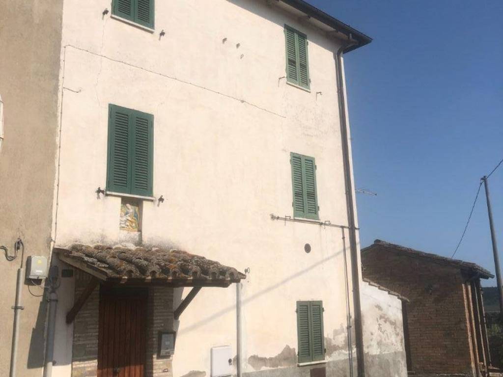 casa indipendente in vendita a Magione in zona Villa