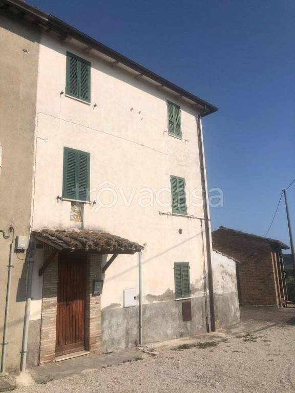 casa indipendente in vendita a Magione in zona Villa