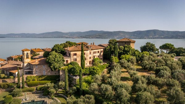 villa in vendita a Magione in zona Villa