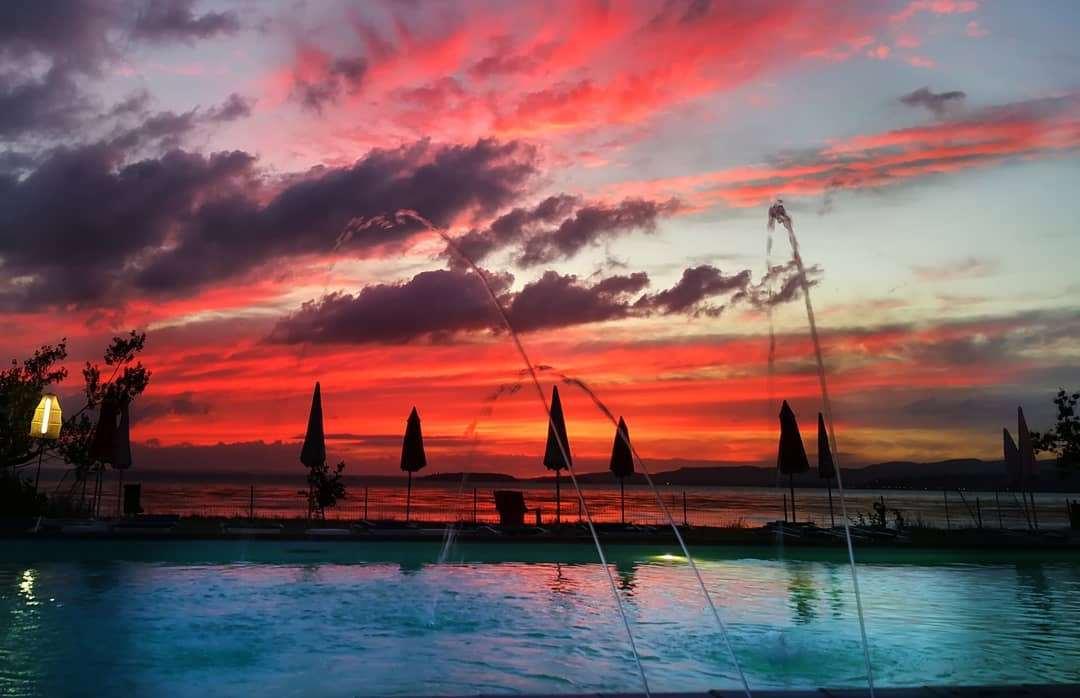 esavano in vendita a Magione in zona Torricella