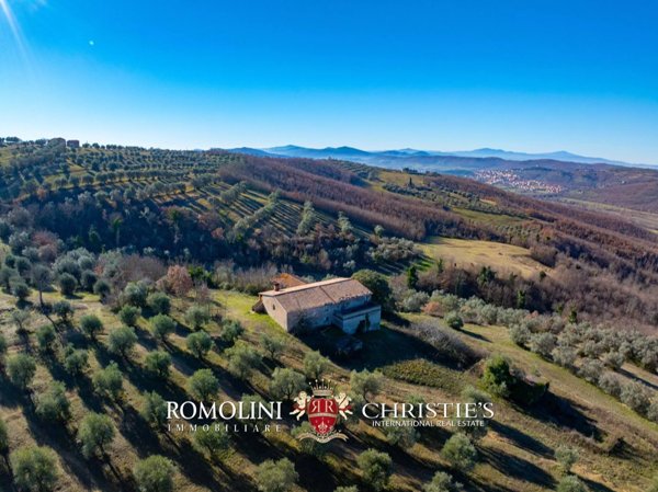 casa indipendente in vendita a Magione