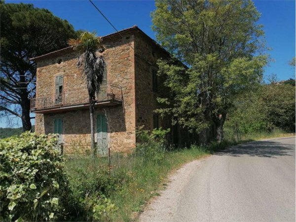 casa indipendente in vendita a Magione in zona Montecolognola