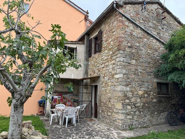 casa indipendente in vendita a Magione