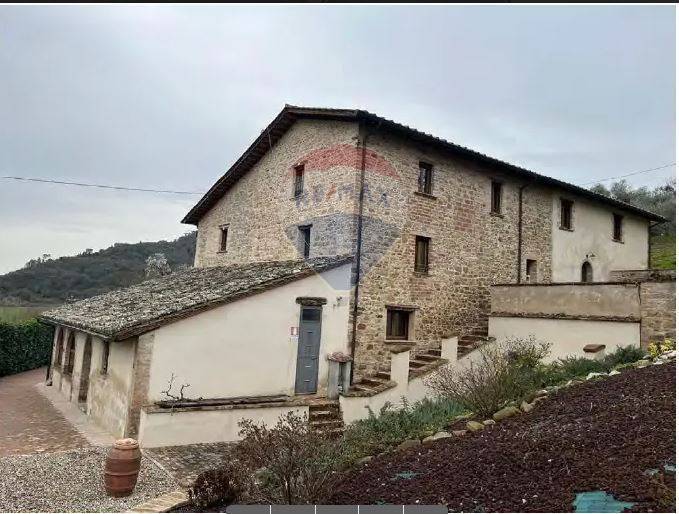 casa indipendente in vendita a Magione in zona Montemelino
